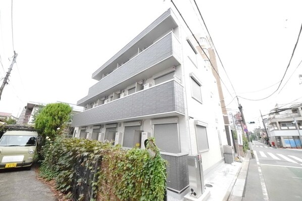 パレス国立の物件外観写真